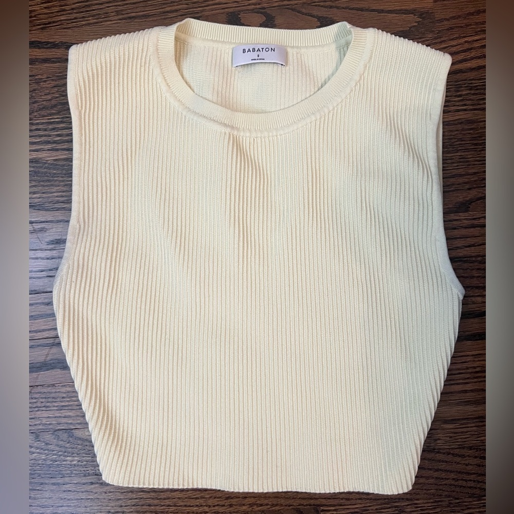 Yellow size small cropped Babaton tank